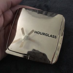 HourGlass Luminous Bronze Light